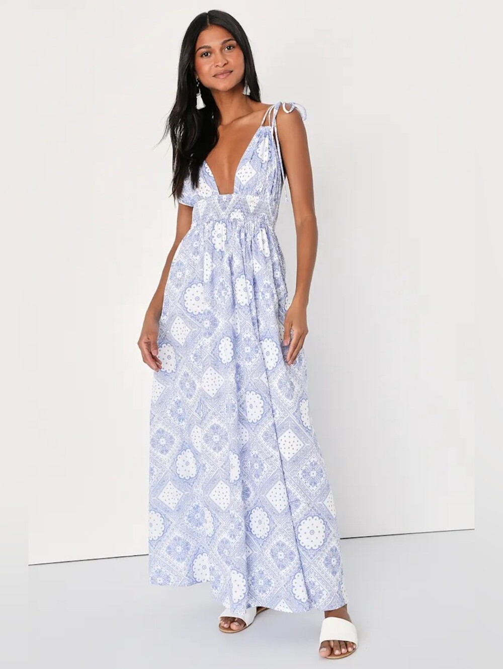 Lulus Spanish Sojourn White and Blue Paisley Tie-Strap Maxi Dress Size Small